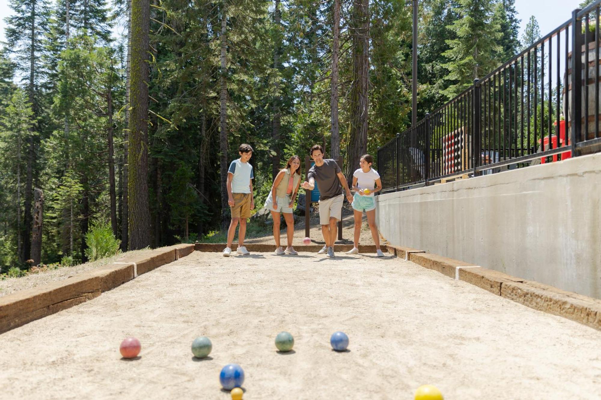 Tenaya At Yosemite Fish Camp Exterior foto