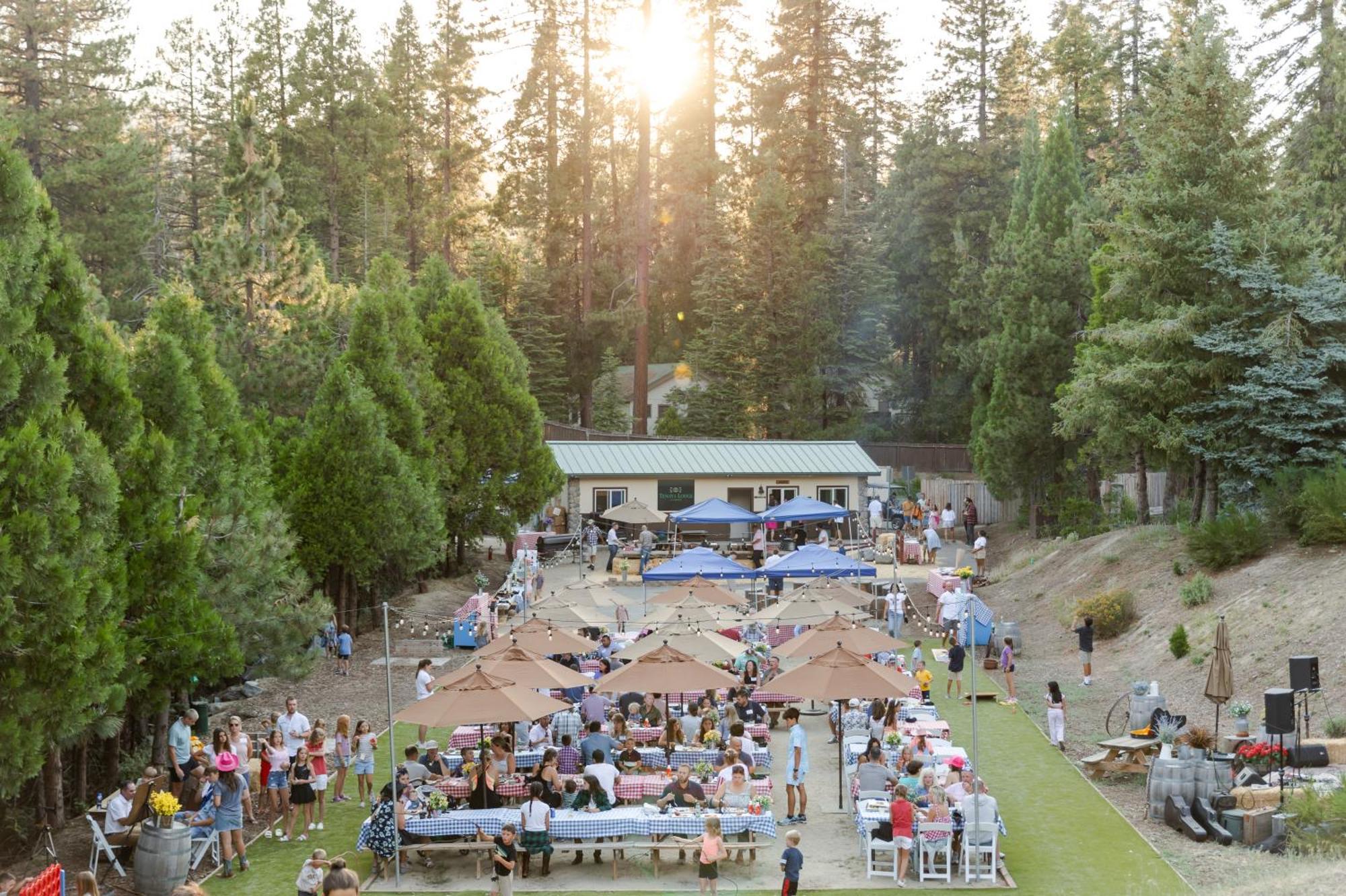 Tenaya At Yosemite Fish Camp Exterior foto